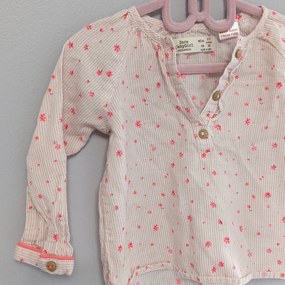 ✨2/$12✨ Zara Baby Girl Floral Blouse - Picture 3 of 9